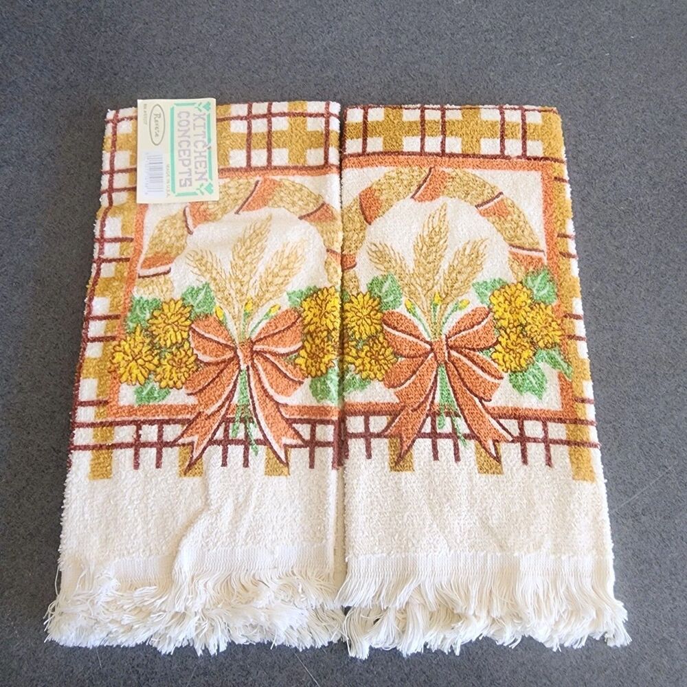 Vintage Retro 70s 80s Kitchen Towels Fringe Set 2 Country Harvest Gold New